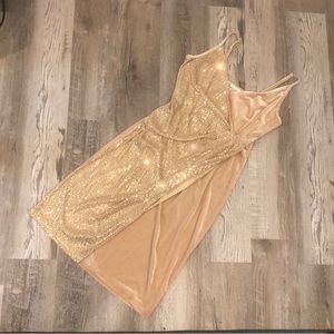 Cupshe sequin velvet gold dress